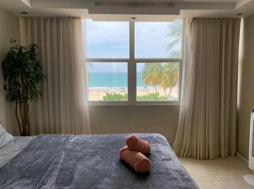 Beach Apartments At Marbella Del Caribe San Juan Exteriör bild
